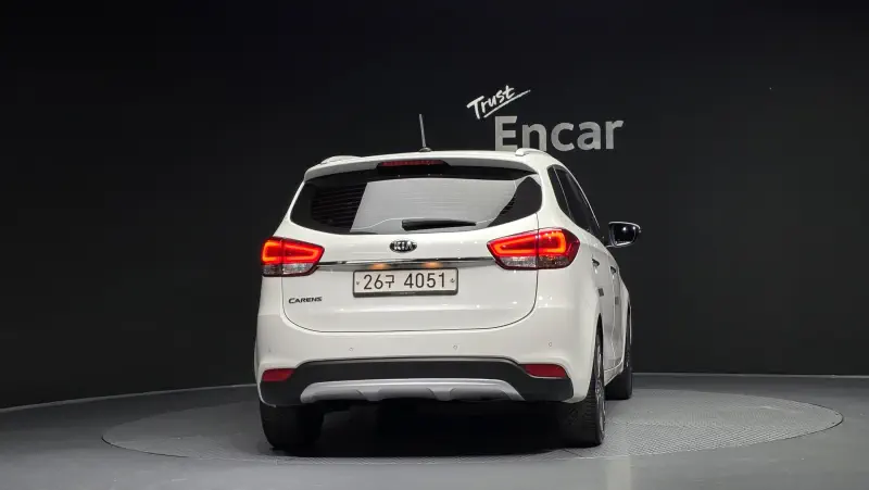 Kia Carens