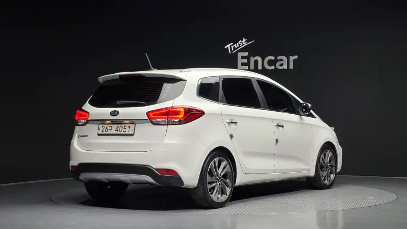 Kia Carens