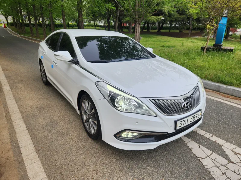 Hyundai Grandeur