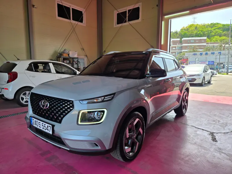 Hyundai Venue