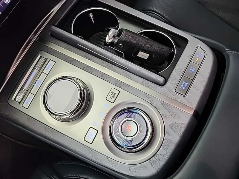 Genesis Electrified G80