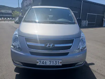 Hyundai Grand Starex