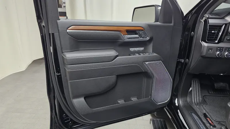 GMC SIERRA
