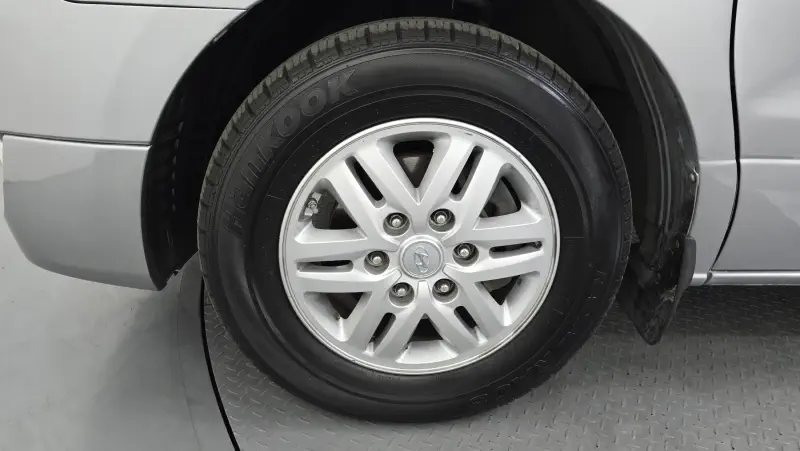 Hyundai Grand Starex