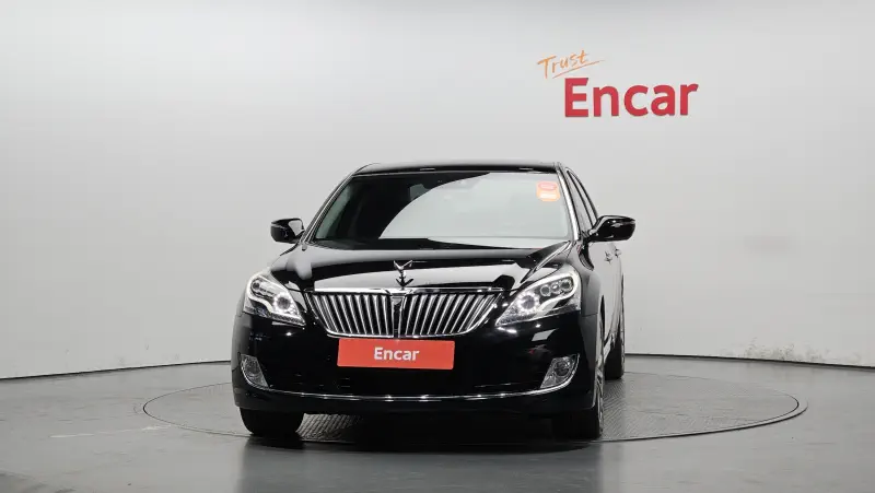 Hyundai Equus