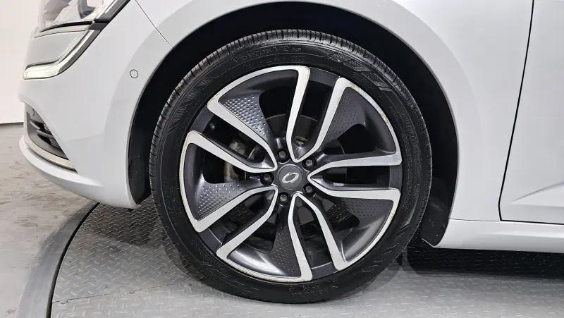 Renault Samsung SM6