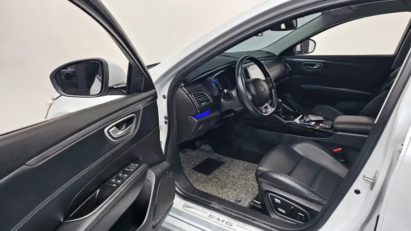 Renault Samsung SM6
