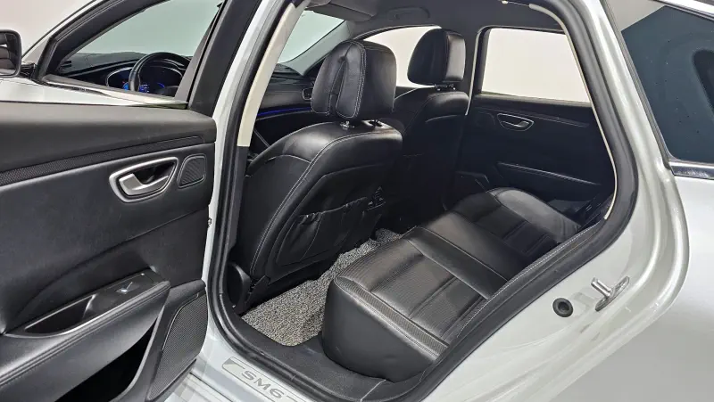 Renault Samsung SM6