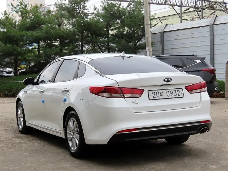 Kia K5