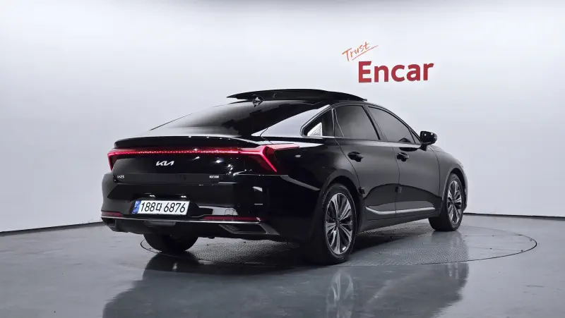 Kia K8