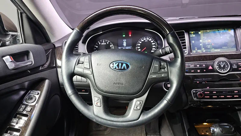 Kia K7
