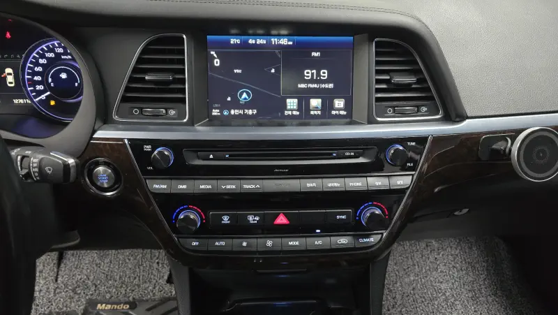 Hyundai Aslan