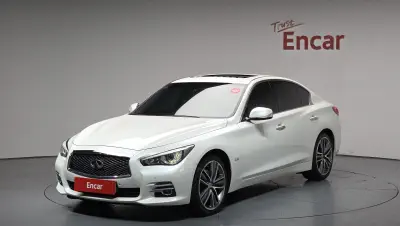 Infiniti Q50