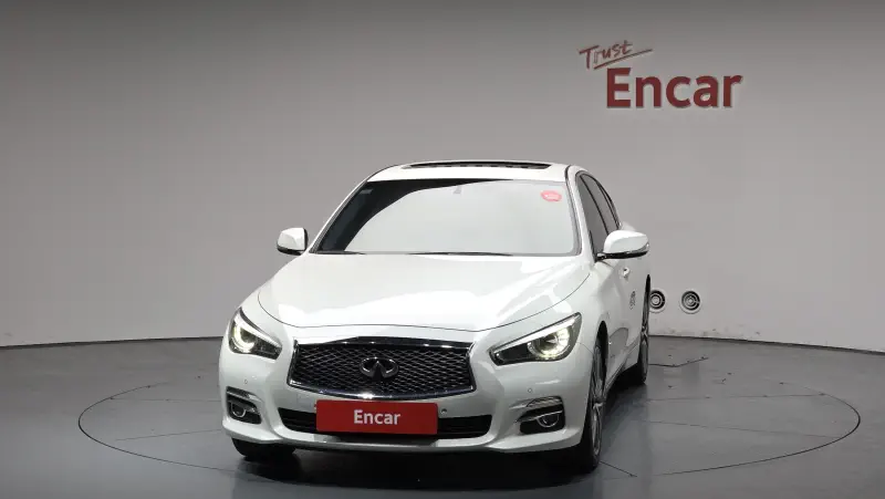 Infiniti Q50