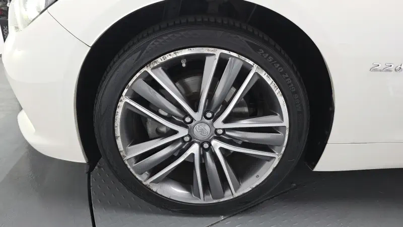 Infiniti Q50