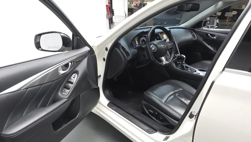 Infiniti Q50