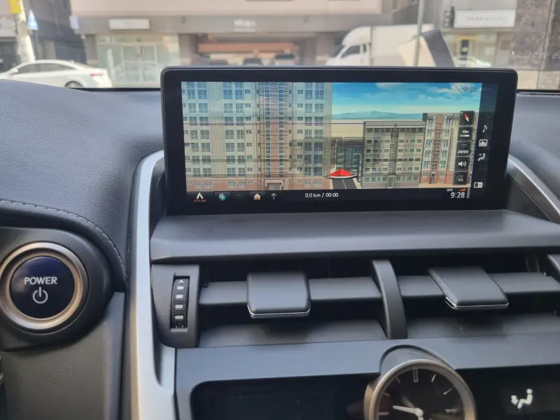 Lexus NX300h