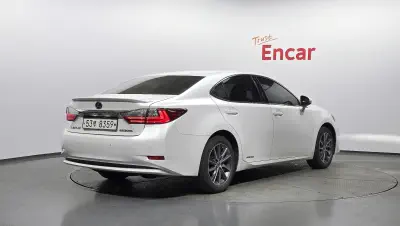 Lexus ES300h