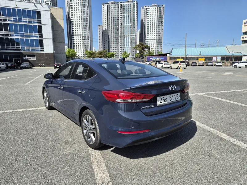 Hyundai AVANTE
