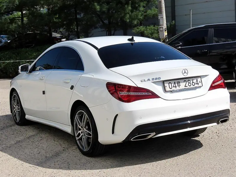 Mercedes-Benz CLA-Class