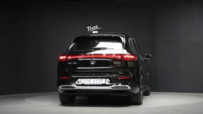 Mercedes-Benz EQS SUV