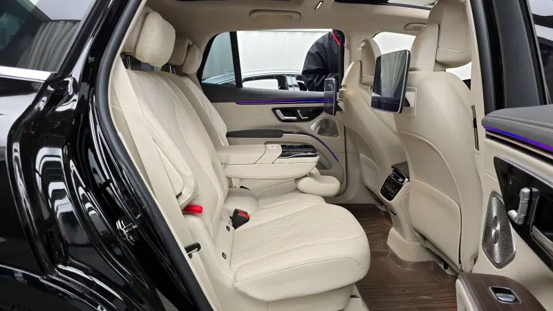 Mercedes-Benz EQS SUV