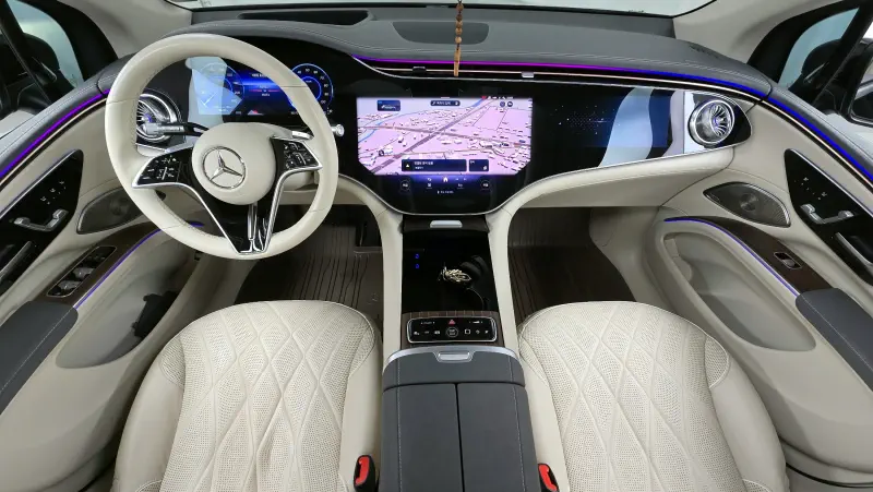 Mercedes-Benz EQS SUV