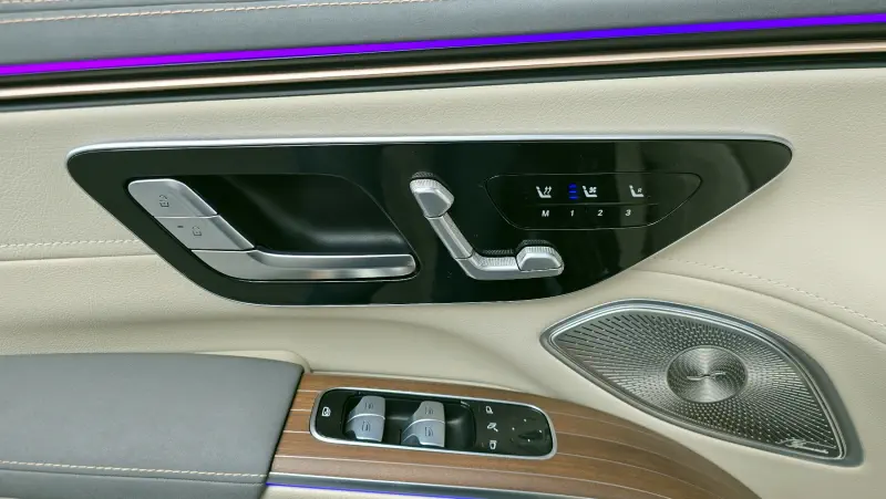 Mercedes-Benz EQS SUV