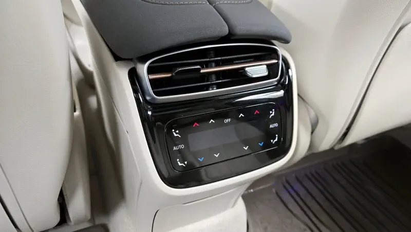 Mercedes-Benz EQS SUV