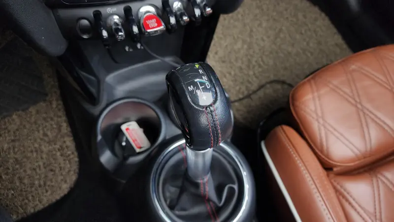 MINI Cooper Convertible