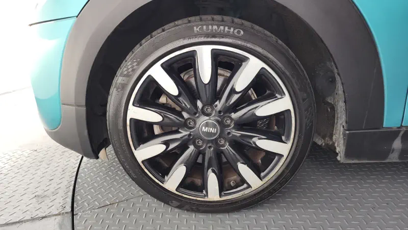 MINI Cooper Convertible