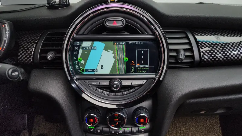 MINI Cooper Convertible