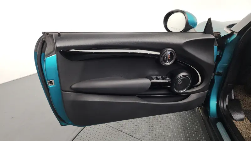 MINI Cooper Convertible