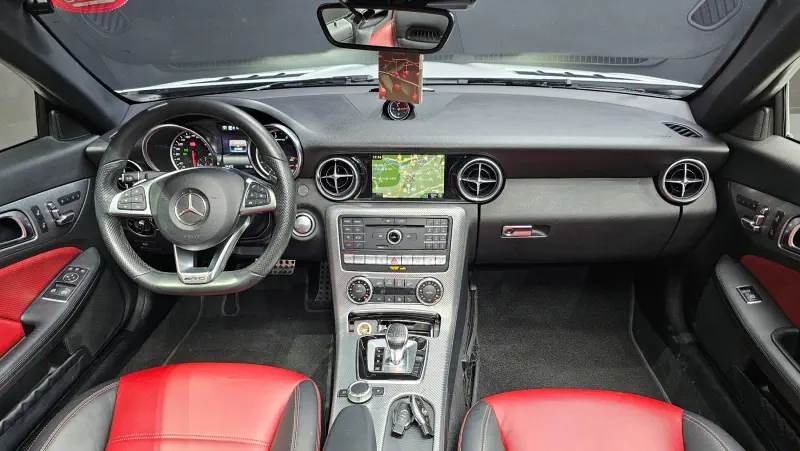 Mercedes-Benz SLC-Class