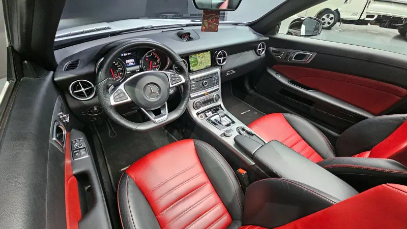 Mercedes-Benz SLC-Class