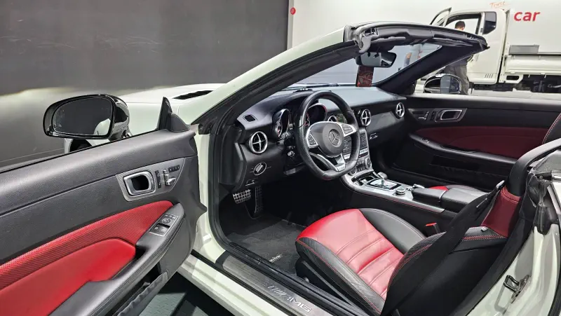 Mercedes-Benz SLC-Class