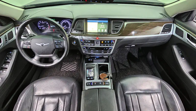 Genesis G80