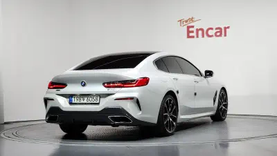 BMW 8-Series