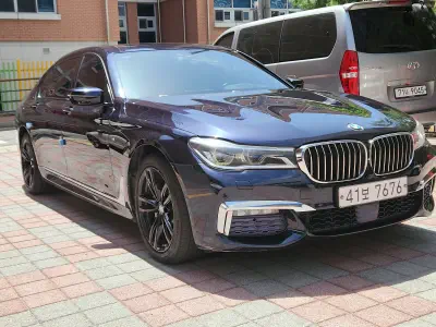 BMW 7-Series