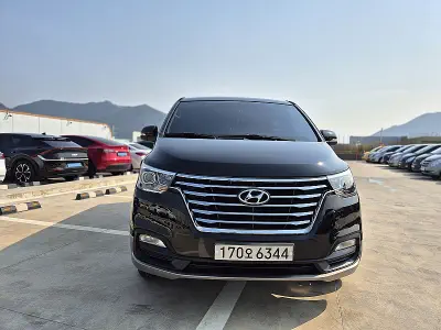 Hyundai Grand Starex