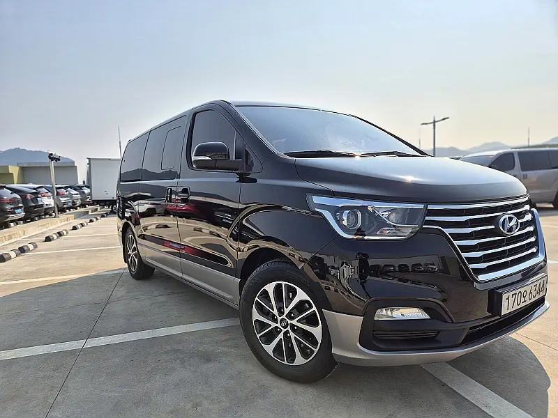 Hyundai Grand Starex