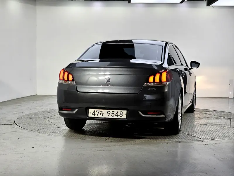 Peugeot 508