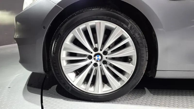 BMW 5-Series Gran Turismo