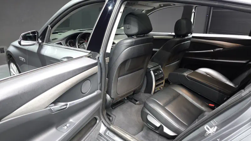 BMW 5-Series Gran Turismo