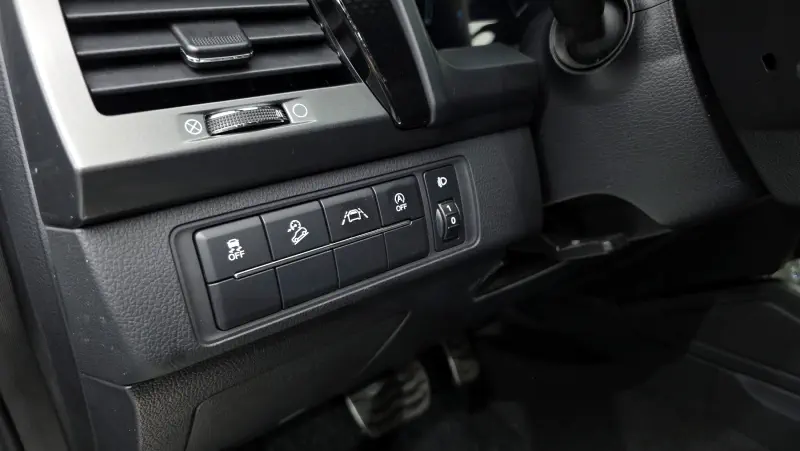 SsangYong Rexton Sports Khan