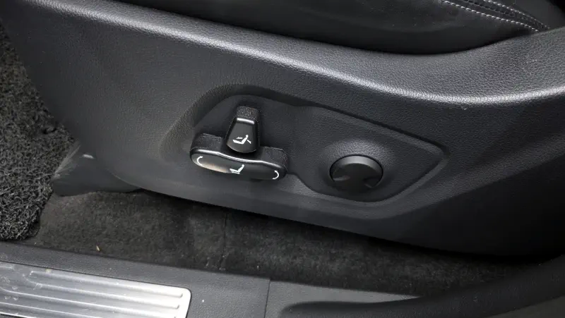 SsangYong Rexton Sports Khan