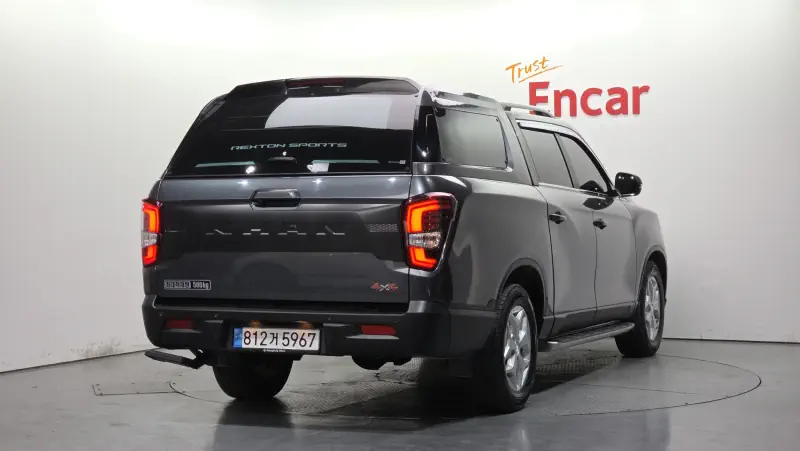 SsangYong Rexton Sports Khan