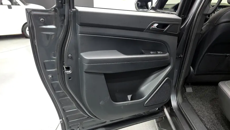 SsangYong Rexton Sports Khan