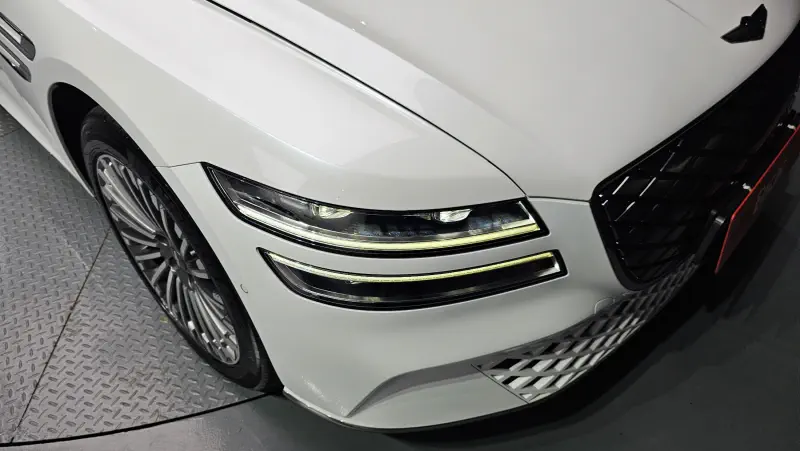 Genesis Electrified G80