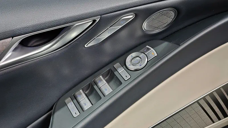 Genesis Electrified G80